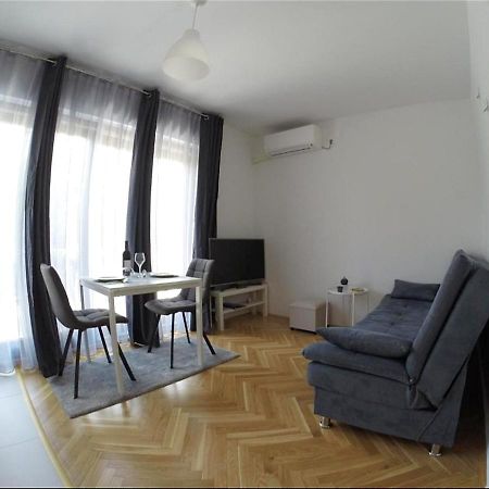 רוביני Apartment Jacky מראה חיצוני תמונה