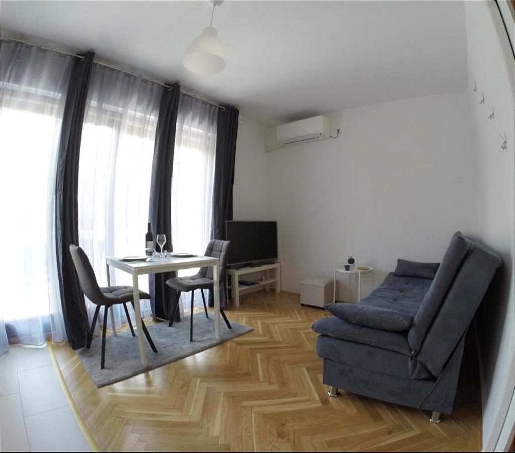 רוביני Apartment Jacky מראה חיצוני תמונה